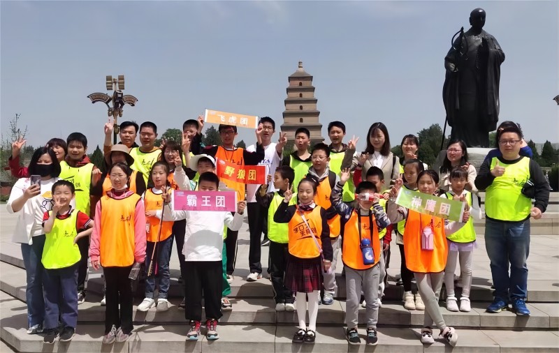 亮剑口才户外公益演讲