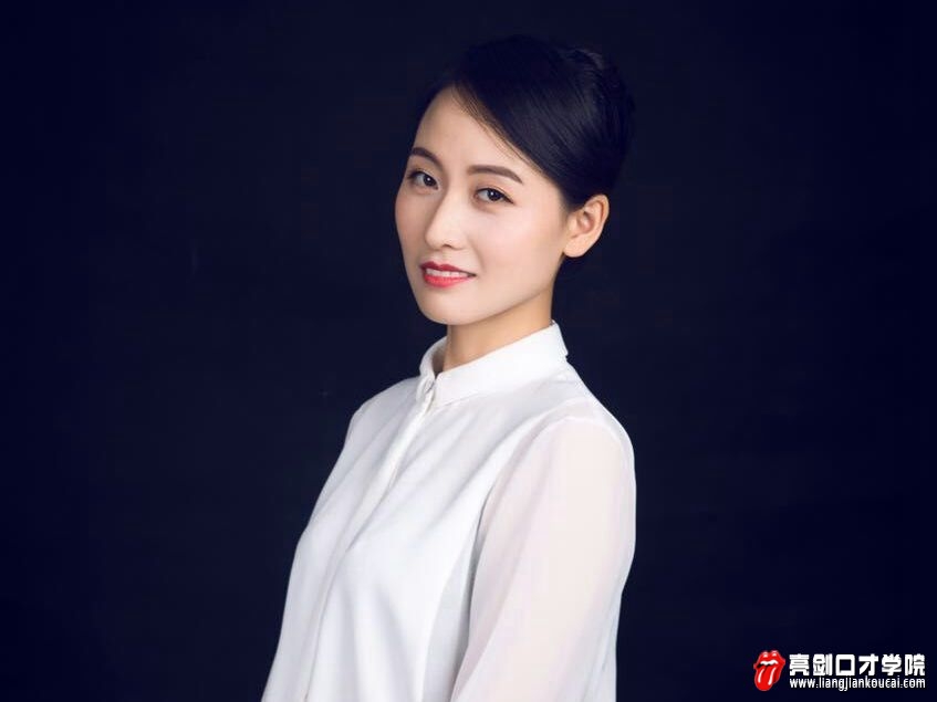 在亮剑我得到的不仅是演讲口才的提升、还有肯定认同和尊重